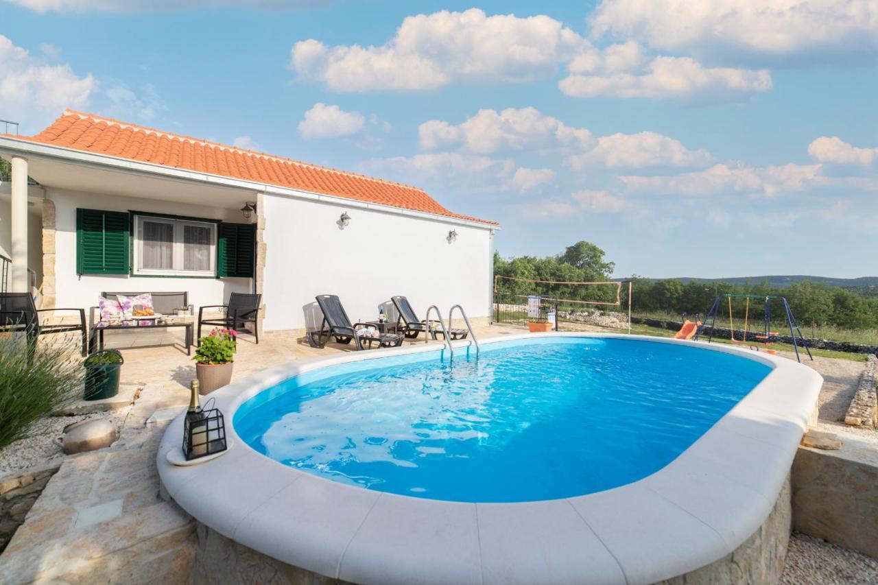 Holiday Home Sego With Private Pool Veliki Brocanac Extérieur photo