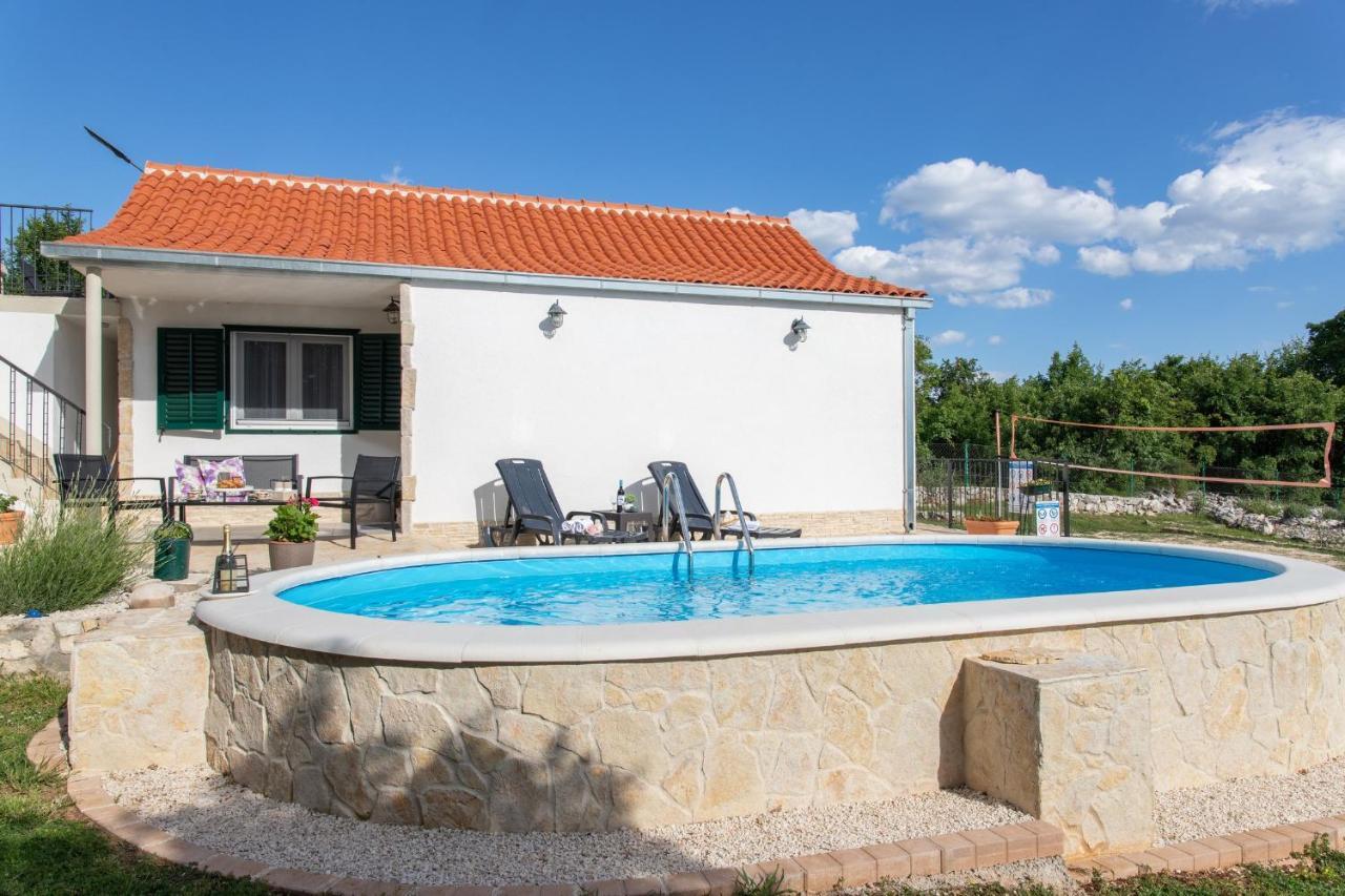 Holiday Home Sego With Private Pool Veliki Brocanac Extérieur photo